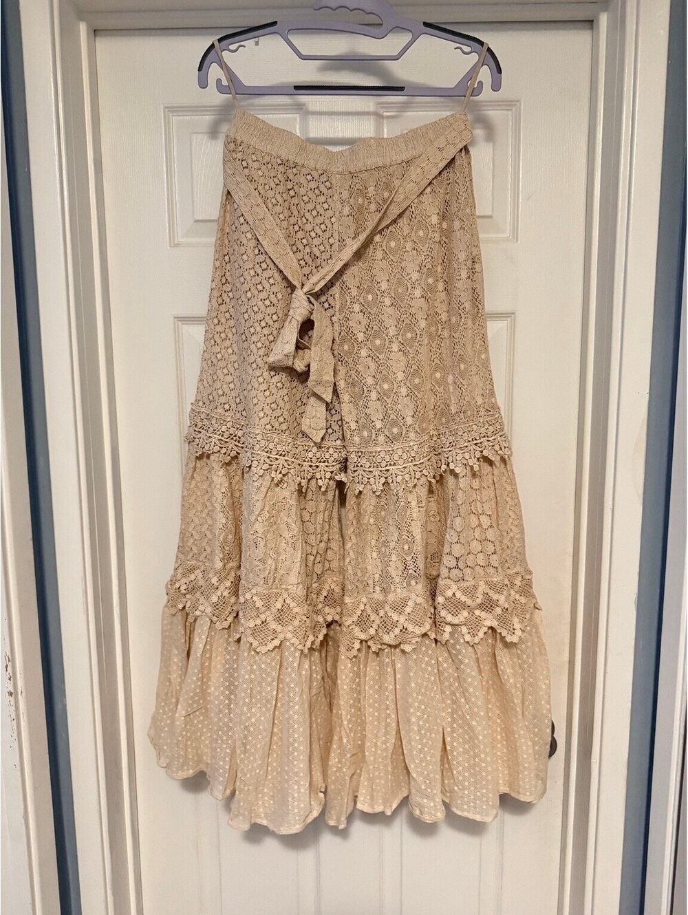 YOUNG THREADS Desert Dream Cloud Lace Wide Leg Pants Natural NWT Small - Picture 2 of 6
